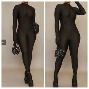 Black Jumpsuit with Gloves and enclosed feet - Size XL